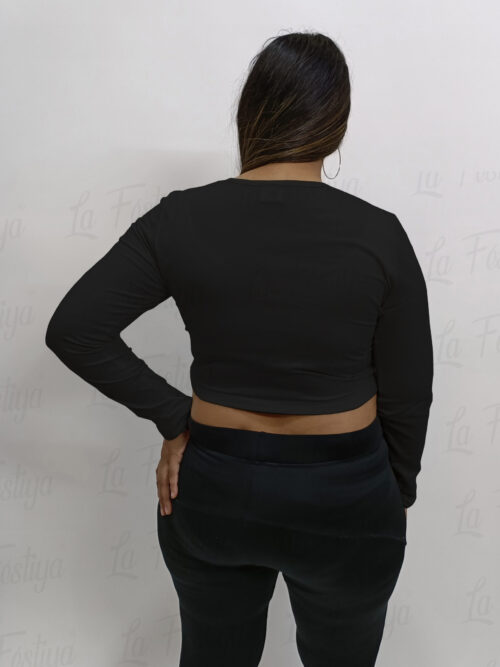 Round Neck Cropped Top