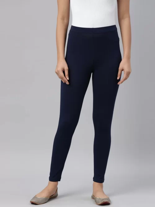 Women Solid Navy Blue Cotton Cropped Legging