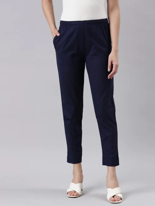 Women Solid Navy Blue Cotton Pencil Pant