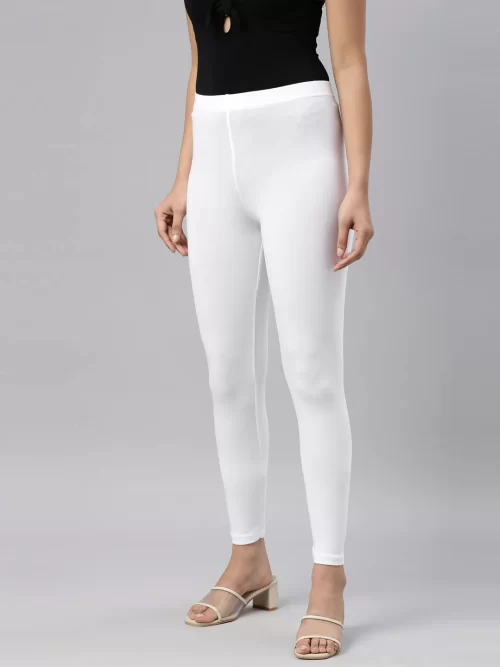 Women Solid White Ankle Length Legging