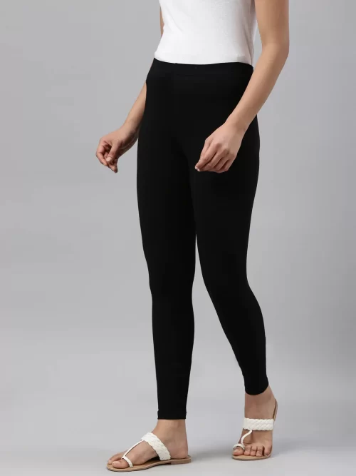 Women Solid Black Ankle Length Legging