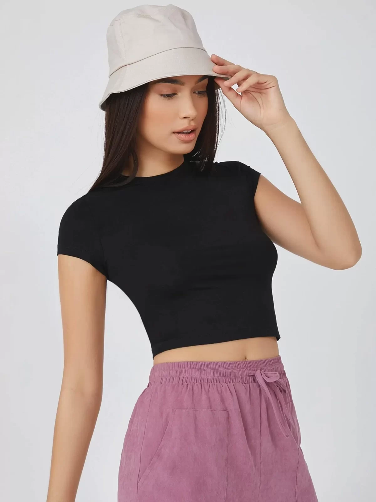 black crop top4